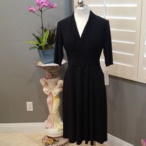 Black evan picone dress NWT 3/4 sleeve size 10